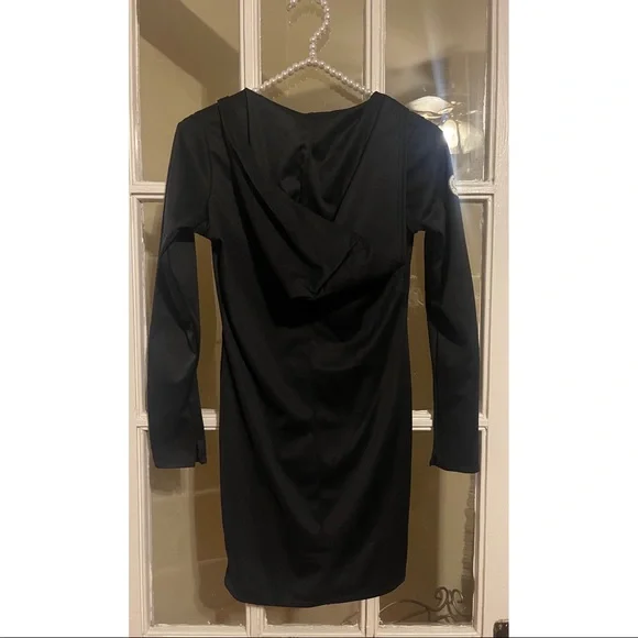 Skelton Hoodie - Picture 3 of 4